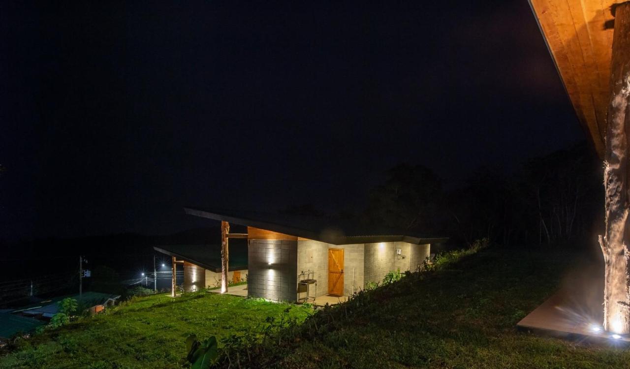 Espectacular Cabana Moderna De Montana + Bosque Nuboso +Wifi Zarcero Buitenkant foto