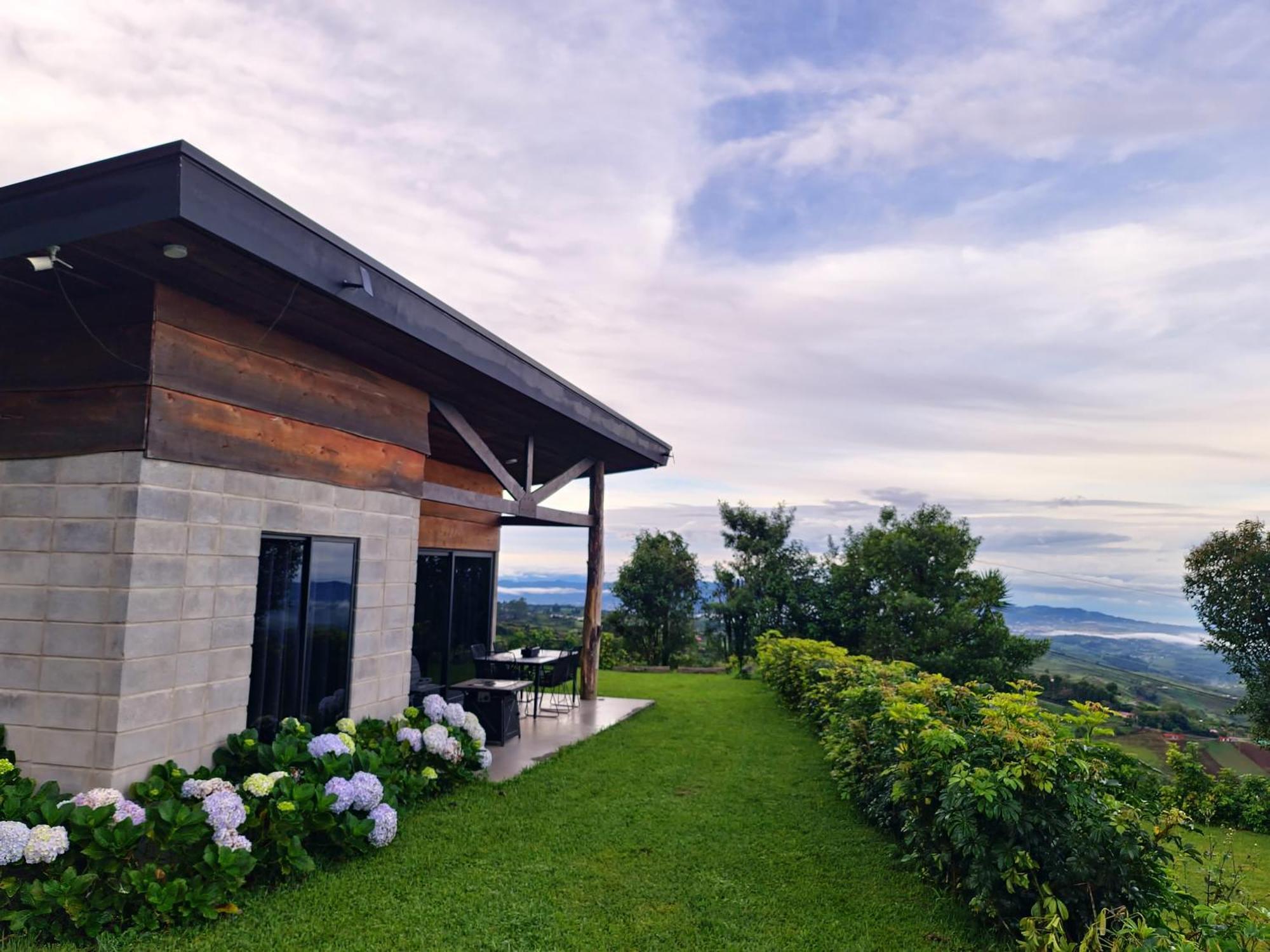 Espectacular Cabana Moderna De Montana + Bosque Nuboso +Wifi Zarcero Buitenkant foto