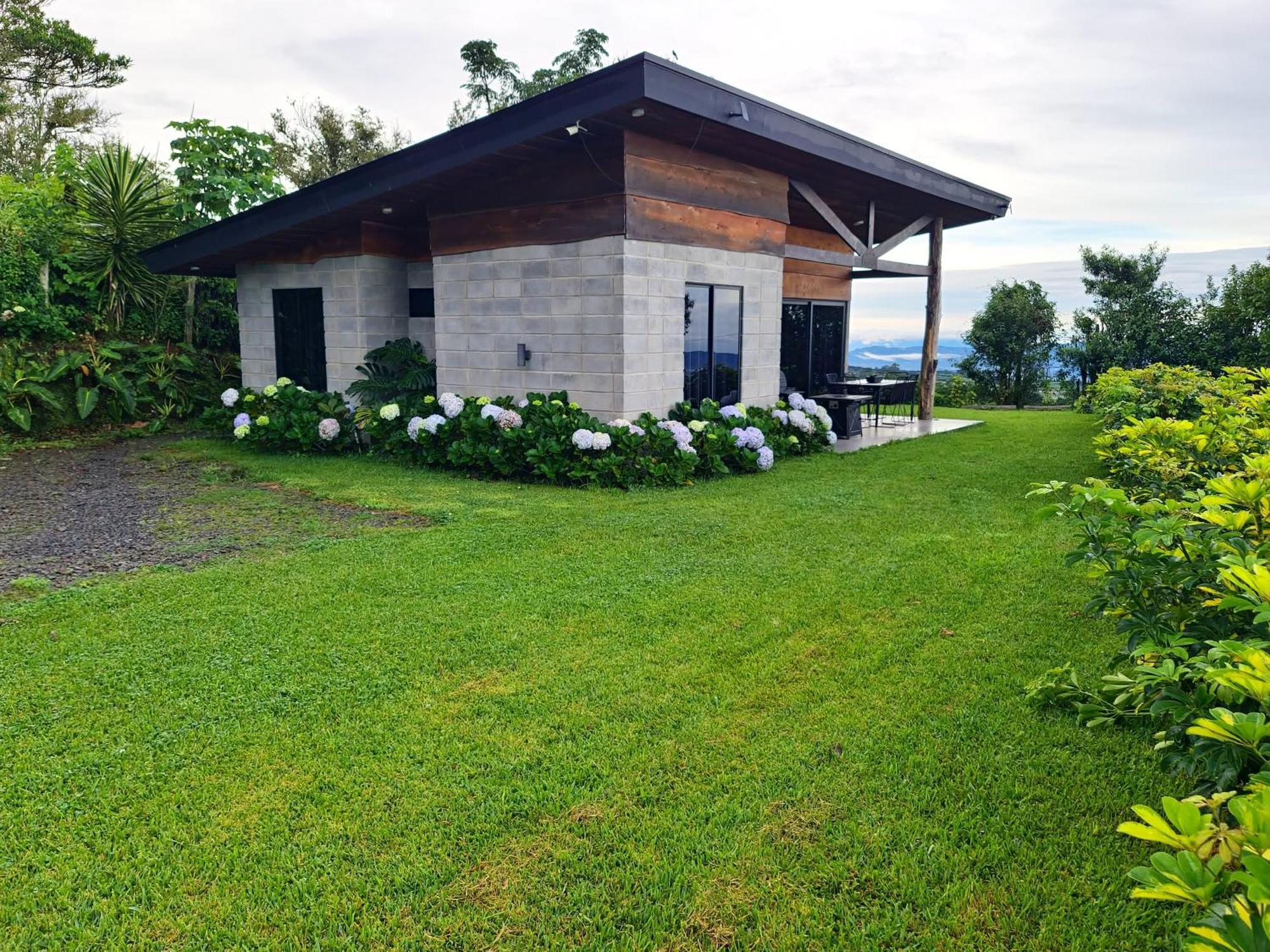 Espectacular Cabana Moderna De Montana + Bosque Nuboso +Wifi Zarcero Buitenkant foto